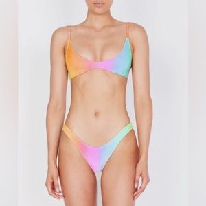 🌈🌈Maia Rainbow Triangl Bikini
